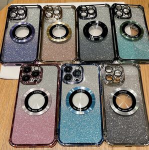 Stoßfeste Hüllen für iPhone 15 Plus 14 Pro Max 13 12 11, magnetisches kabelloses Laden, glitzernder Glitzer-Linsenschutz, vier Ecken, metallisch verchromte, weiche TPU-Abdeckung