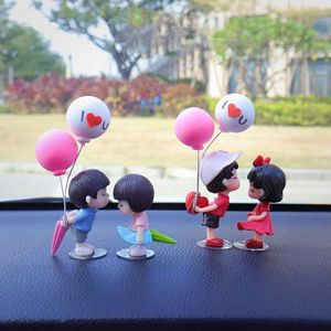 Decorations Anime Couples For Car Ornament Model Cute Kiss Balloon Figure Auto Interior Decoration Pink Dashboard Figurine Accessories Gifts AA230407