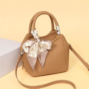 حقيبة حقيبة يد عتيقة Crossbody Women Women Women Top Women Women Wild Wilds Bag Bag 5A حقيبة كتف عالية الجودة للسيدات