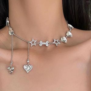 Choker elegant utsökta kärlekshjärta charms tofs halsband för kvinnor söt cool glänsande strass stjärna ben kedja koreanska smycken