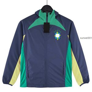 メンズジャケットブラジルのジャケットフルジッパーサッカーウインドブレーカー大人のフーディー風力発電ウインセックスウィンタースポーツウィンドブレーカーコートサイズS-2XL BP2K