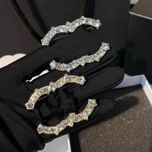 2color designer de moda aço inoxidável broche de diamante pinos de lapela marca 18k broches de peito de ouro Luxury garotas de joalheria partido de casamento de jóias para festa de amor d141