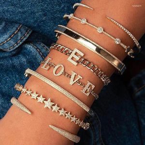 Bangle Aberto Tamanho Ajustado Spike Band Micro Pave CZ Pulseira Banhada A Ouro Para Mulheres Geométricas Clássico Simples Moda Jóias