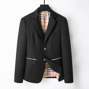 디자이너 Western Wear Mens Blazers Designer Fall Luxury Coat Slim Fit Plaid 기하학적 패치 워크 코트 남성 드레스 슈트 M-3XL