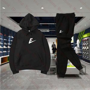 Herrens träningsdesigner NK Hoodies Brand Logo 2 Piece Set Jogging Suit Men Fashion Jacket Streetwear Womens Sweat Suits Running Jogging Suit Sets