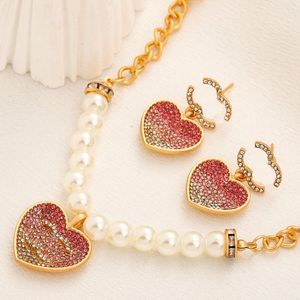 Boutique Heart Pearl Pendant Necklaces Earring Set Luxury Birthday Gifts Jewelry Set Winter Christmas Boutique Earrings New Designer Brand Wedding Necklace