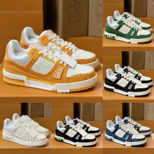 Designer sneakers tränare virgil casual skor kalvskinn läder abloh svart vit grön röd blå läder överlägg plattform utomhus promenad låga sneakers