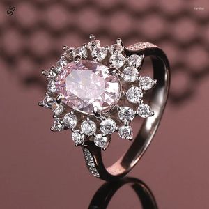 Pierłdy ślubne Piękny moda różowy pierścień dla kobiet redean cięcie select kolorowy skarb transgraniczny hurtowa kobieta