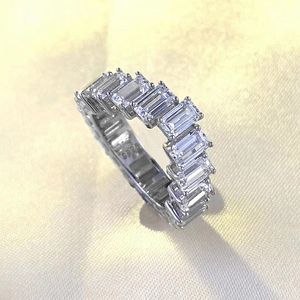 Einzigartiger Moissanit-Diamantring aus 100 % echtem 925er-Sterlingsilber, Party-Hochzeitsbandringe für Damen und Herren, Verlobungsschmuck, Geschenk