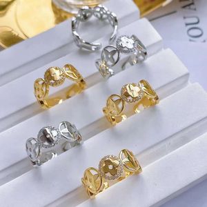 Designer Jewelry Fashion Clover Gold Plated Silver Charm Finger Ring Flower Shape Open Adjustable Inlaid Zircon Ring For Jewelry Making Supply