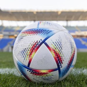 2022 カタール ワールドカップ サッカー ボール サイズ 5 ハイグレード ナイスマッチ サッカー ボールを空気なしで発送します