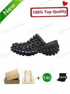 Defender Mens tire sandals Designer retro tires semi trailer casual shoes Chunky Platform Rubber Thick Sloe Sneaker Men Trainers Triple Black Shoe Sne k5cq#