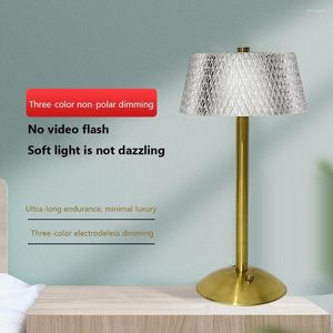 Lâmpadas de mesa 3 cores LED Crystal Lamp Dimmable Desk Rechargable Romantic Wireless Creative Acrylic for Bedroom Sala