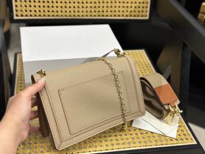 Granular Cowhide Messenger Bag Original Hardware Chain Crossbody Bag Flip Bag Brand Designer Dinner Handbag
