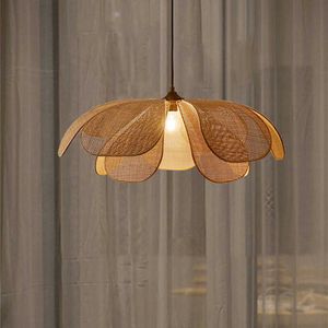 Lamps Japanese Tea House Pendant Lights Rattan Weaving Petals Wicker Hanging Lamp For Parlor Dining Room Bedroom E27 Bulb AA230407