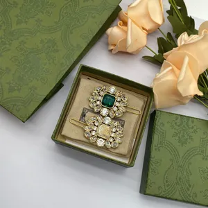 Lady Hair Clips Interlocking Crystal Hairslide Square Clear Crystal Flower Detail With Green and Clear Colors Woman Fashion Vintage Barrettes