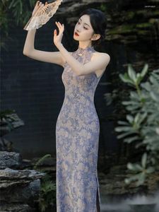 Etniska kläder 2023 Purple Gentless Cheongsam Floral ärmlösa kvinnor Vintage klänning Slim Summer Halter Dresses Chinese Style Qipao S2032