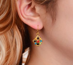 dreimal ein Charme Kronleuchter hängende Ohrringe Vintage-Mode böhmische Farbe Diamant-Juwel-Ohrringe Großhandel