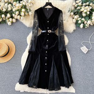 Casual Dresses French Style Autumn Black Dress for Women Temperament V Neck Single Breasted Skinny Lace Sparcing Velvet Ladies