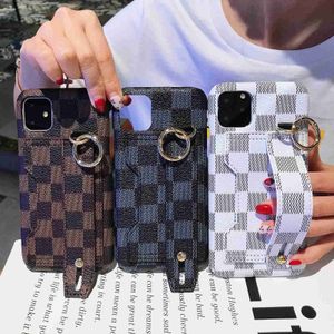 Capas de telefone de flores marrons de designer de moda para iPhone 13 13pro 11 pro max Xs XR Xsmax 7plus Suporte de cartão de couro capa de celular de bolso 15 séries Por favor, comente 10