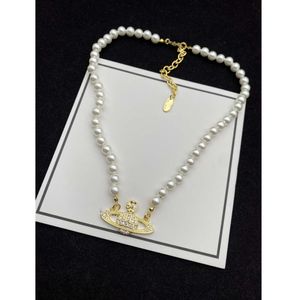 ファッションブランドデザイナーペンダントネックレスレターViviene Chokers Luxury Women Jewelry Metal Pearl Necklace Cjeweler Westwood for Woman Chain FDGFG14