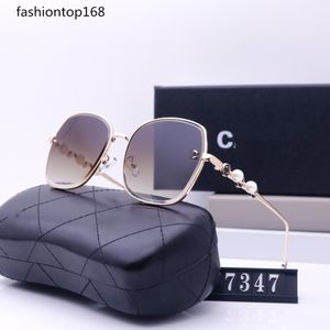 Classic designer sunglasses Women's Men's fashion brand UV400 Lens Protective Sunglasses Outdoor beach goggles High quality luxury polarized lens glasses