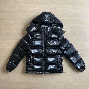 2023 Men's Jackets TOP Trapstar Shiny Black Coats Men Women Embroidery Irongate Jacket Detachable Hood Winter