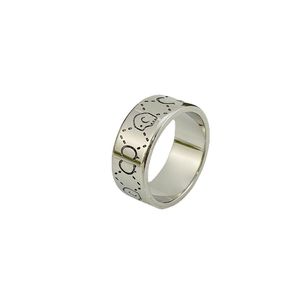 Designer ringar mode unisex lyx ring älskar sydamerikansk för män kvinnor unisex spökes designer ringar smycken skivor 18k guld gåva