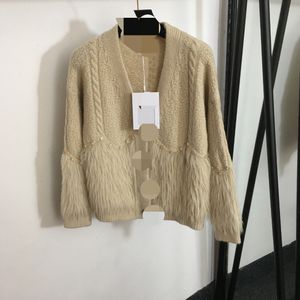 1109 2023 Brand de outono Mesmo estilo suéter de manga longa V Cardigan Cardigan Branco Roupas femininas de alta qualidade feminino 20238650