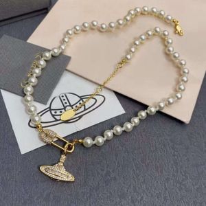 Premium Pin Pearl Pendant Necklace Designer 925 Silver Full Diamond Planet Choker Collarbone Chain for Women558142