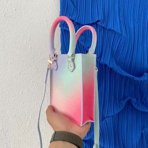 2023Fashion Luxurys Tote Bags Designers Mini Handbag高品質の女性ショルダーバッグイブニングクロスボディ財布