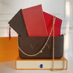 Designer Väskor axel tvärbod vintage handväskor satchel lyx läder svart guld hårdvara med band hobo väskor smink plånbok