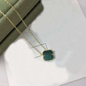 Woman Pendant Necklaces Four Leaf Clover Designer Brand Van Necklace Fashion Luxury Jewelry Women dff