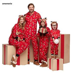 Family Matching Outfits Christmas Father Son Romper Baby Mother Daughter Cotton Clothes Looking Jumpsuit Pajamas 231109