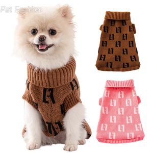 Köpek Giyim 2017 Küçük Köpek Giyim Dachshund Moda Pet Sweater Küçük ve Orta Köpekler 231109