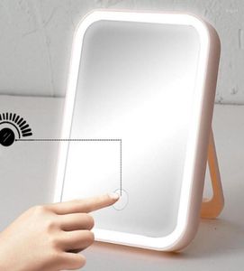 Kompakta speglar Makeup Mirror med LED -lätta toalettbord USB -laddning Fyllning Desktop Folding Portable Make Up Ligh3811815