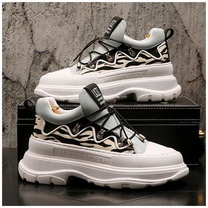 Autumn Season Casual Spring Men Wedding Shoes bekväma ortopediska svarta vandringssneakers Premium Trend Designer Loafe 4908