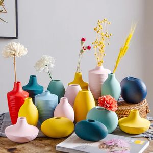Vaser Creative Ceramic Small Vase Simple Modern Home Decoration Round Flowers Vase 231109