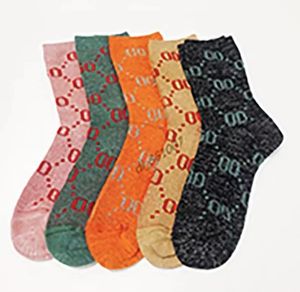 Дизайнерские носки, классические модные носки с буквенным принтом, удобные дышащие хлопковые высококачественные модные роскошные мужские и женские предметы роскоши L6