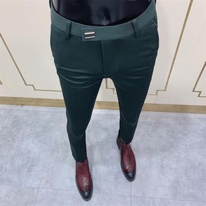 2020 neue Mens Social Hosen Mode Schlanke Taste Anzug Hose Männer Grüne Hosen Straße Kleidung Männer Business Dünnes Kleid Solide anzug Pant3178