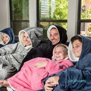 Cobertores Quente grosso TV Cobertor Pulôver Inverno Algodão-Acolchoado Cothes Pijama Preguiçoso Com Capuz Ao Ar Livre À Prova de Frio Adulto Meninos e Meninas Universal
