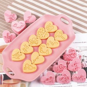 Baking Moulds 10pcs/set Valentine's Day Heart Cookie Molds Love You Letter Fondant Biscuit Stamp Wedding Cake Decor Tool Valentines Gift