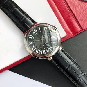 デザイナーウォッチ高品質のカップルウォッチ33mm 36mm 42mmクォーツムーブメントステンレススチールストラップ防水ブルーバルーンシリーズウォッチモントレデクルス