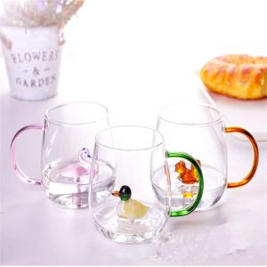 Copo de vidro em forma de animal de desenho animado, copo de vidro de borosilicato alto bonito para sala de estar com convidados, copo de bebida fria 1109