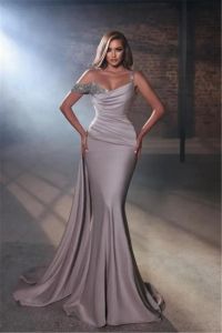 새로운 우아한 One Shoulder Mermaid Evening Dresses Sexy Beded Crystals Spaghetti Satin Long Women Party Prom Gowns Arabic BC14980