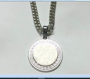 2023 cute lovely silver thick stainless steel chain high quality round plate Pendant women zircon long Clavicle necklace