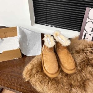 2023 designer Tasman pantofole stivali invernali Australia pantofole da donna classico stivale da neve peluche caviglia corta mini pelliccia stivaletti Tazz da donna Classico nuovo abbigliamento moda invernale