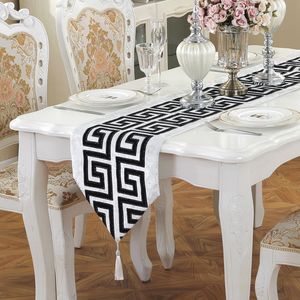 Table Runner China Modern Minimalist Style Table Top Runner Classic Retro Black and White Tea Table Top Fabric Table Top 230408