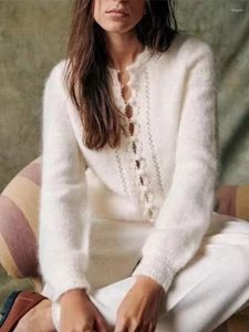 Malhas femininas renda hollow out suéter feminino Único temperamento de pescoço de peito de lã feminina e mohair knit cardigan 2023 primavera