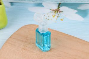 wholesale 30ml hand sanitizer PET plastic bottle with flip top cap square bottles for cosmetics Essence Top Quality